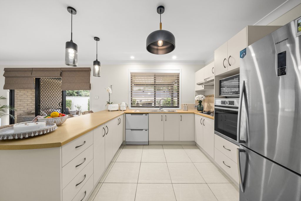 23 Kirkcaldy Circuit, Kellyville NSW 2155 - photo 6