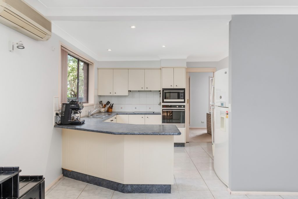 36 Victor Street, Greystanes NSW 2145 - photo 2