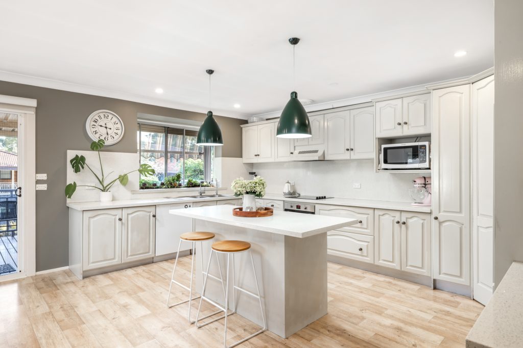 Sold - 4 Hawke Place - New Property in Kings Langley - Real Estate by Kim McChlery