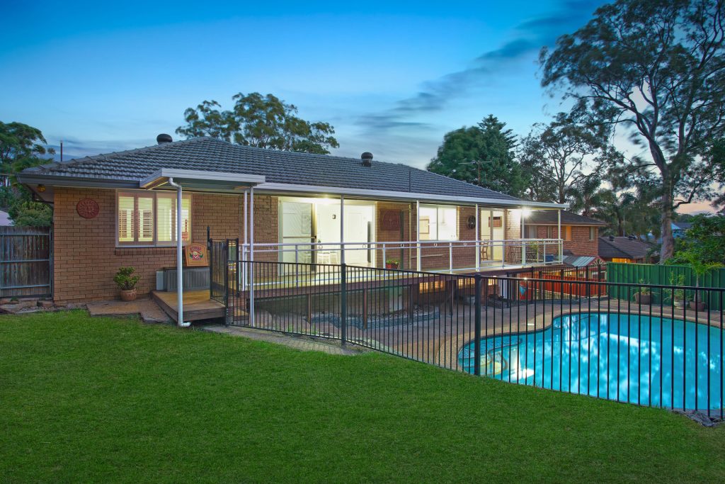 8 Ebony Avenue, North Rocks NSW 2151 - photo 12