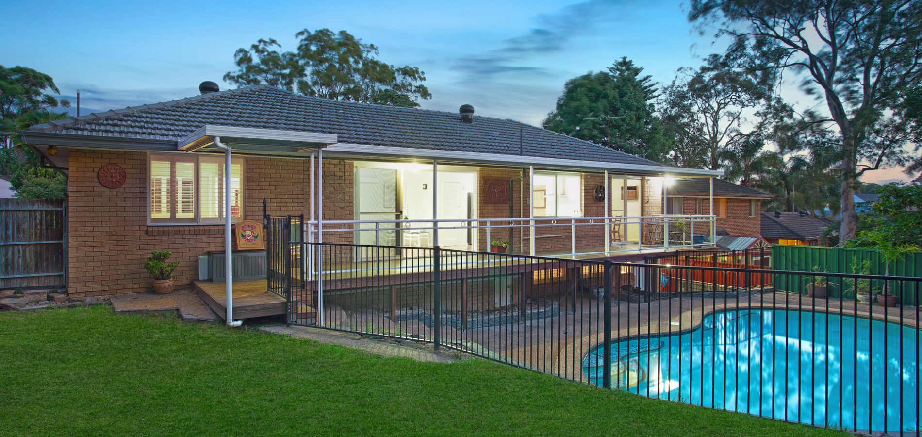 8 Ebony Avenue, North Rocks NSW 2151 - photo 12