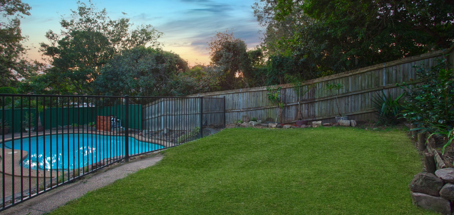 8 Ebony Avenue, North Rocks NSW 2151 - photo 13