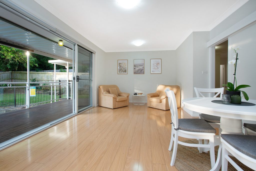 8 Ebony Avenue, North Rocks NSW 2151 - photo 5