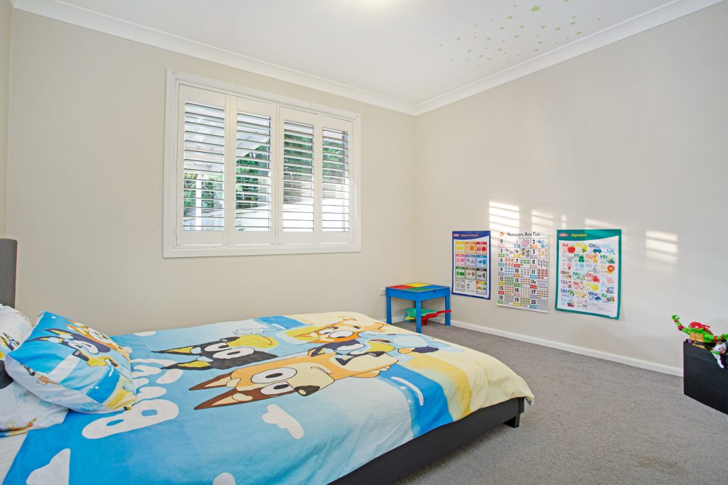 8 Ebony Avenue, North Rocks NSW 2151 - photo 8