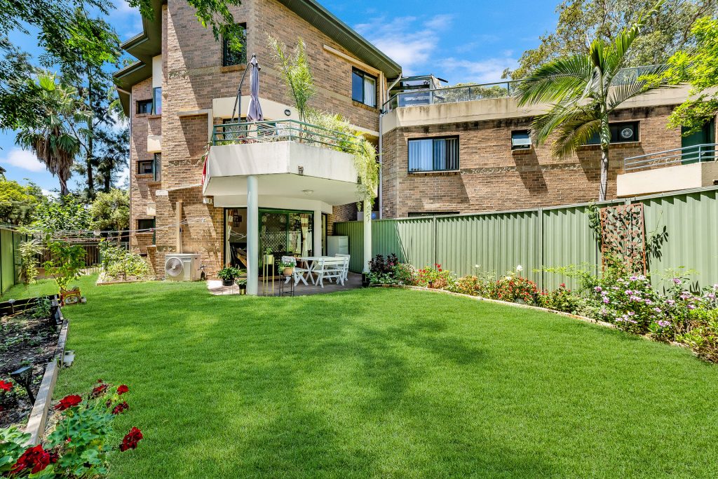 4/1 Bailey Street, Westmead NSW 2145 - photo 2