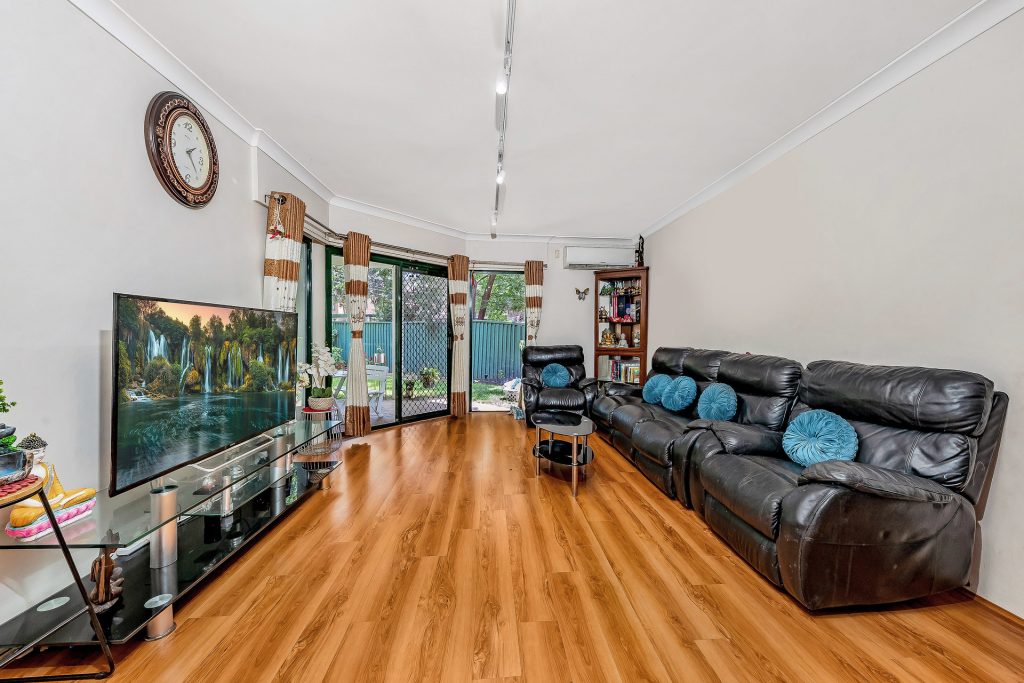 4/1 Bailey Street, Westmead NSW 2145 - photo 3