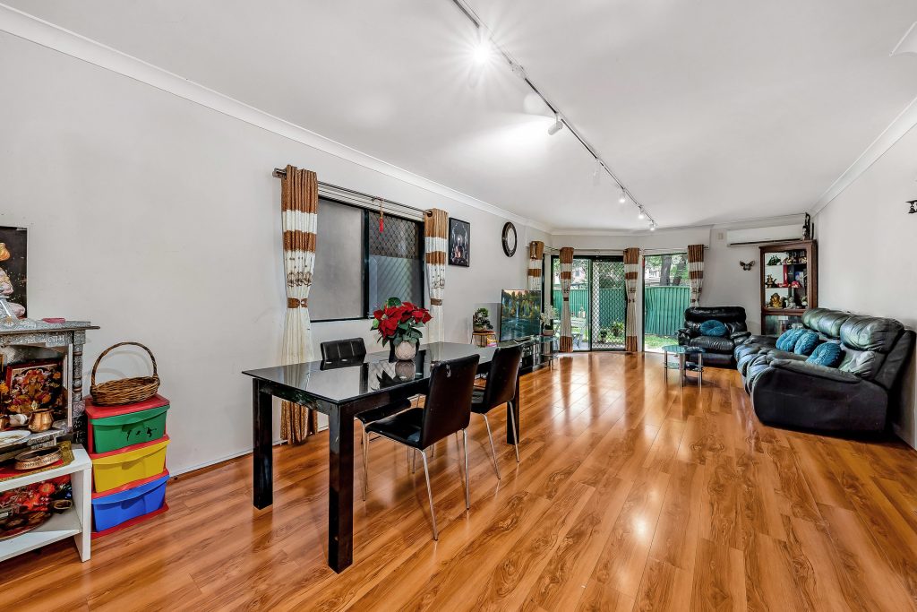 4/1 Bailey Street, Westmead NSW 2145 - photo 4