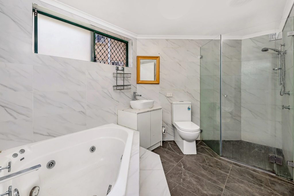 4/1 Bailey Street, Westmead NSW 2145 - photo 8