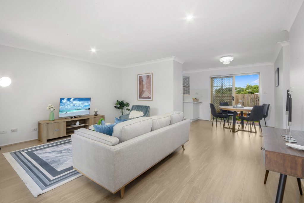 1/1A Binalong Road, Pendle Hill NSW 2145 - photo 2
