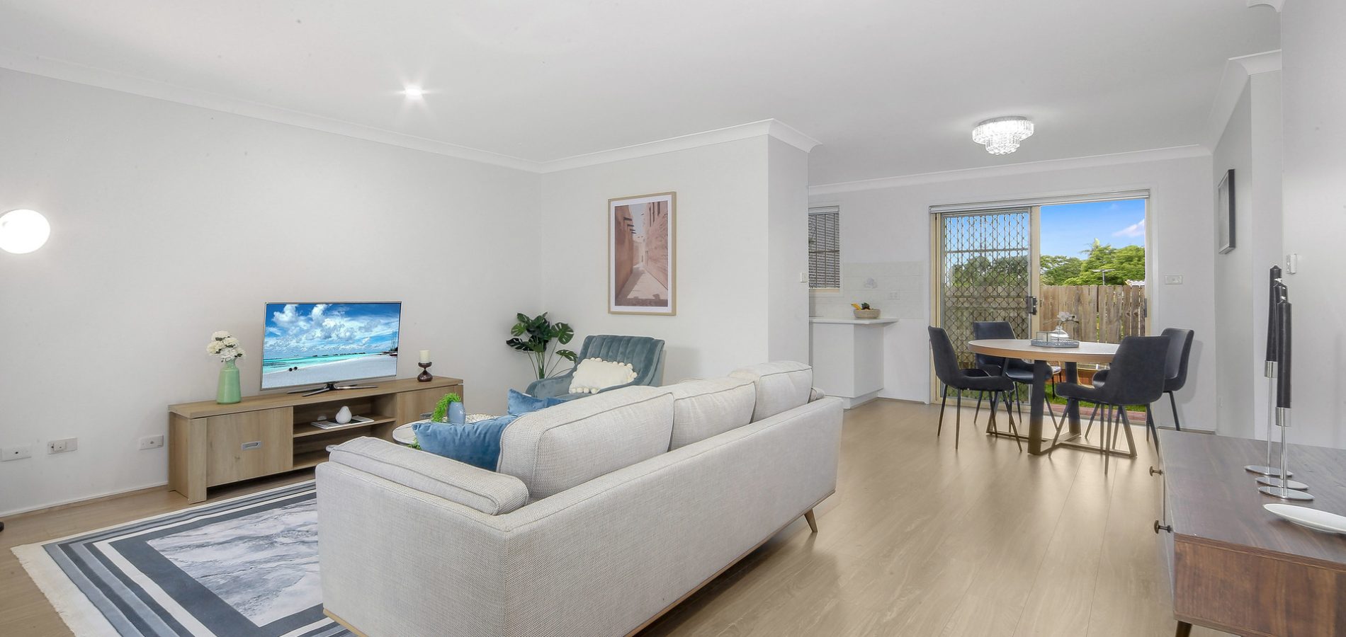 1/1A Binalong Road, Pendle Hill NSW 2145 - photo 2