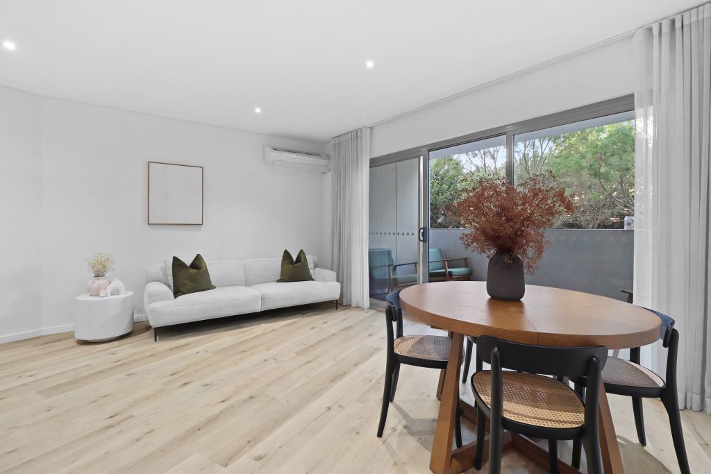 4/12 Merriville Road, Kellyville Ridge NSW 2155 - photo 2