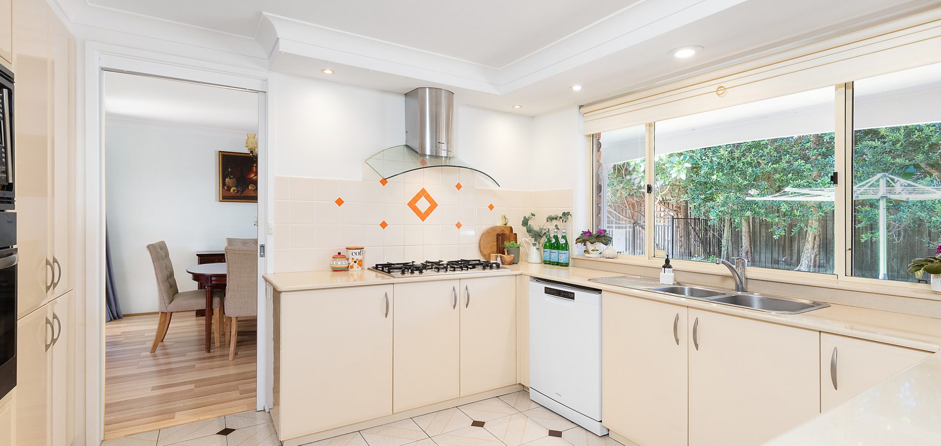 9 Ruth Place, Cherrybrook NSW 2126 - photo 3