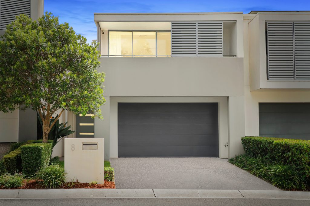 8 Lakeside Crescent, Norwest NSW 2153 - McGrath West Group