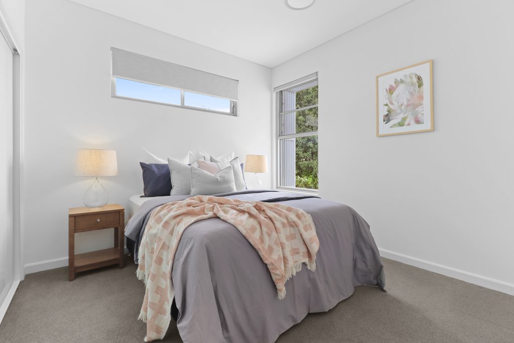 8 Lakeside Crescent, Norwest NSW 2153 - photo 13
