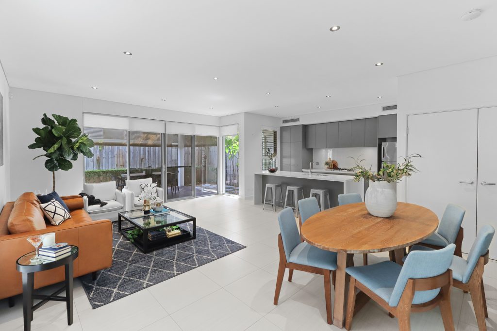8 Lakeside Crescent, Norwest NSW 2153 - photo 3