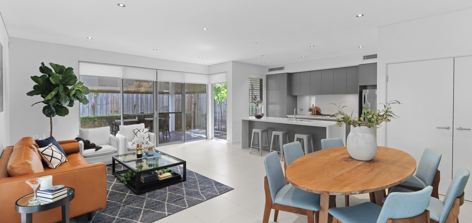 8 Lakeside Crescent, Norwest NSW 2153 - photo 3