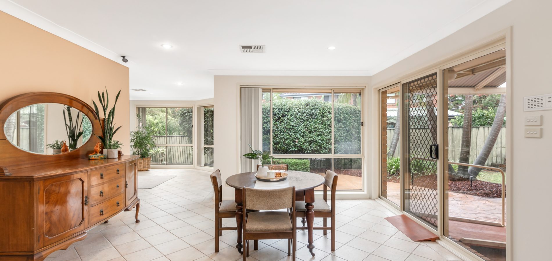 9 Banksia Close, Kings Langley NSW 2147 - photo 4