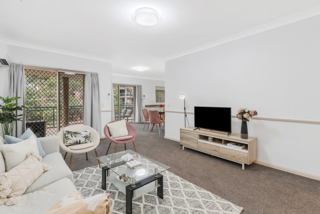 17/3-5 Oakes Street, Westmead NSW 2145 - photo 2