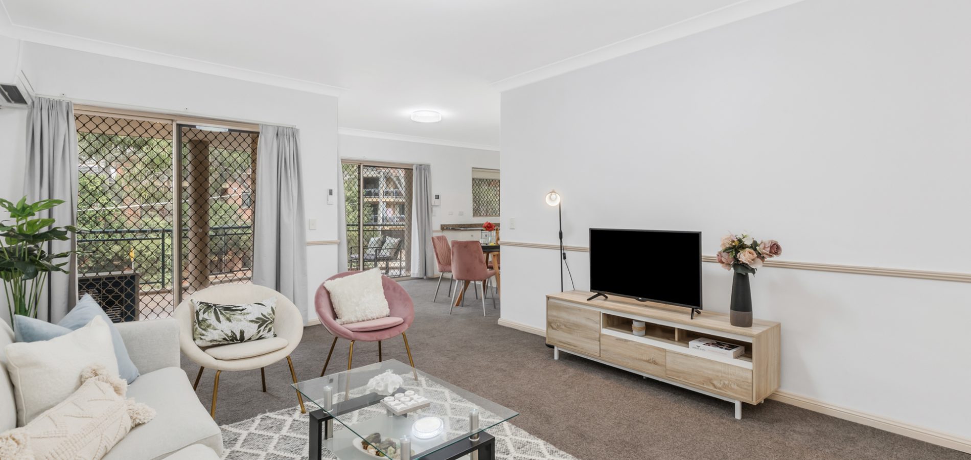 17/3-5 Oakes Street, Westmead NSW 2145 - photo 2