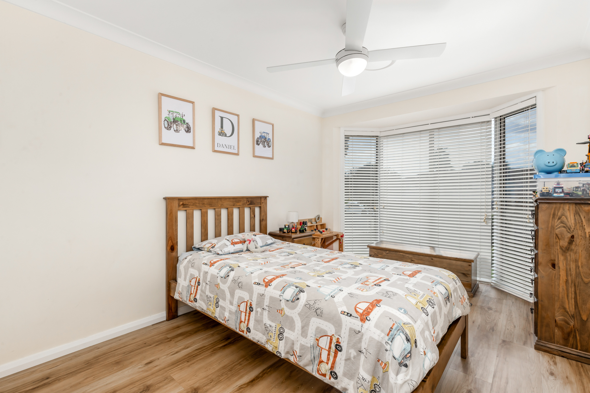22 Balmain Road, McGraths Hill NSW 2756 - photo 18