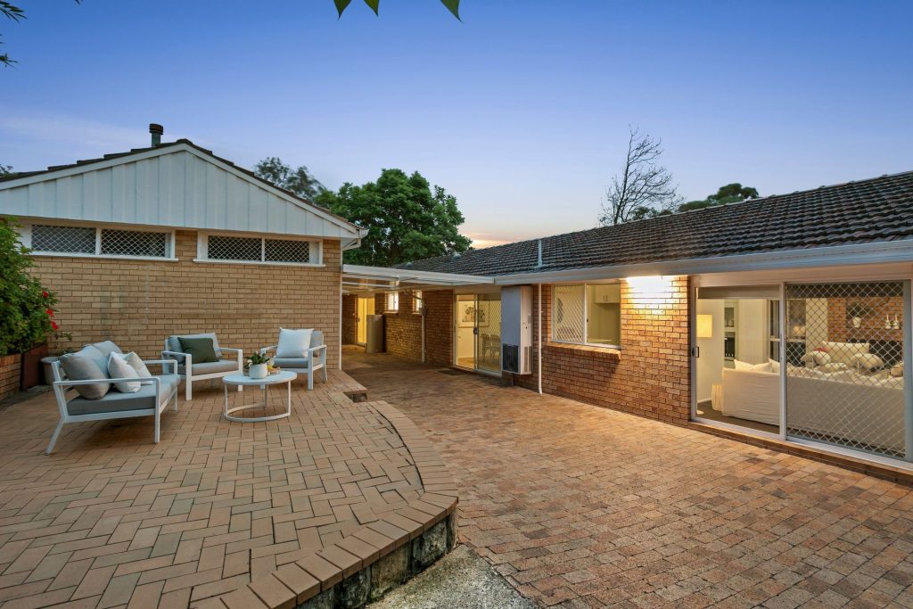 5 Dana Close, Castle Hill NSW 2154 - photo 13