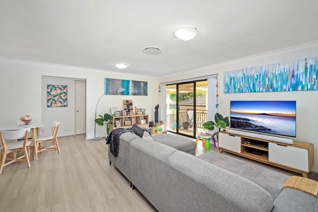 7/24 Tungarra Road, Girraween NSW 2145 - photo 3