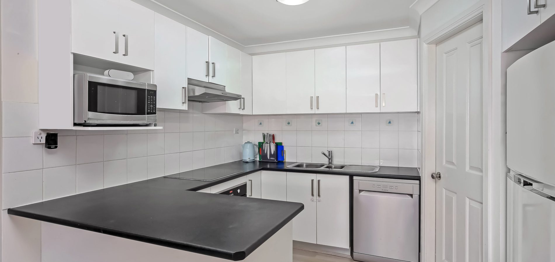 7/24 Tungarra Road, Girraween NSW 2145 - photo 4