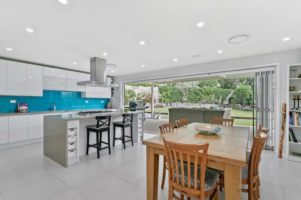 14 Washington Place, Castle Hill NSW 2154 - photo 2