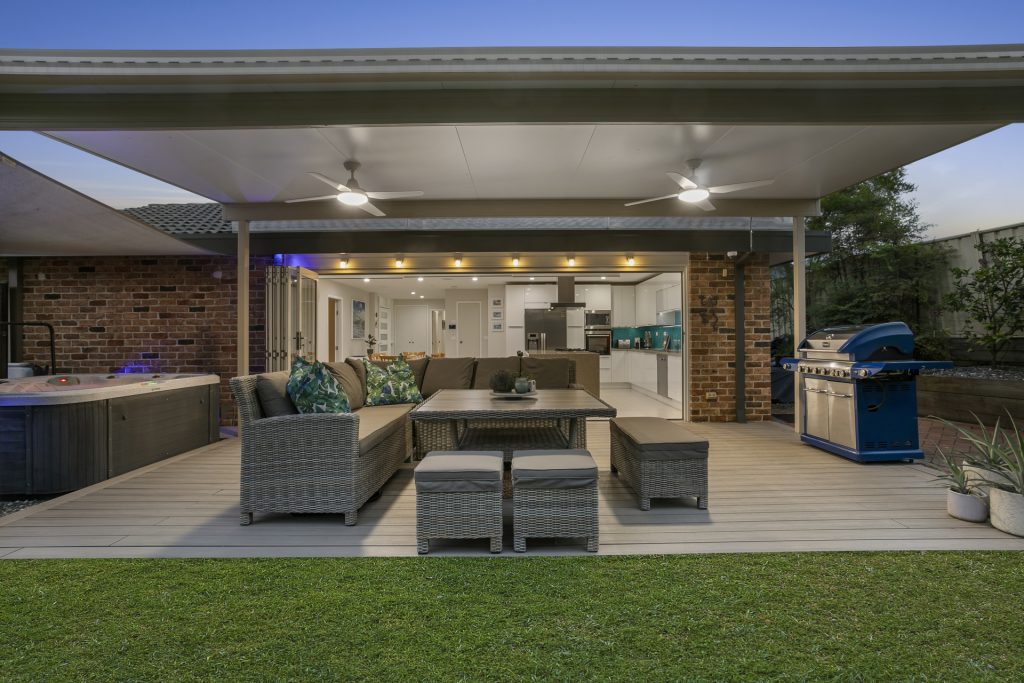 14 Washington Place, Castle Hill NSW 2154 - photo 13