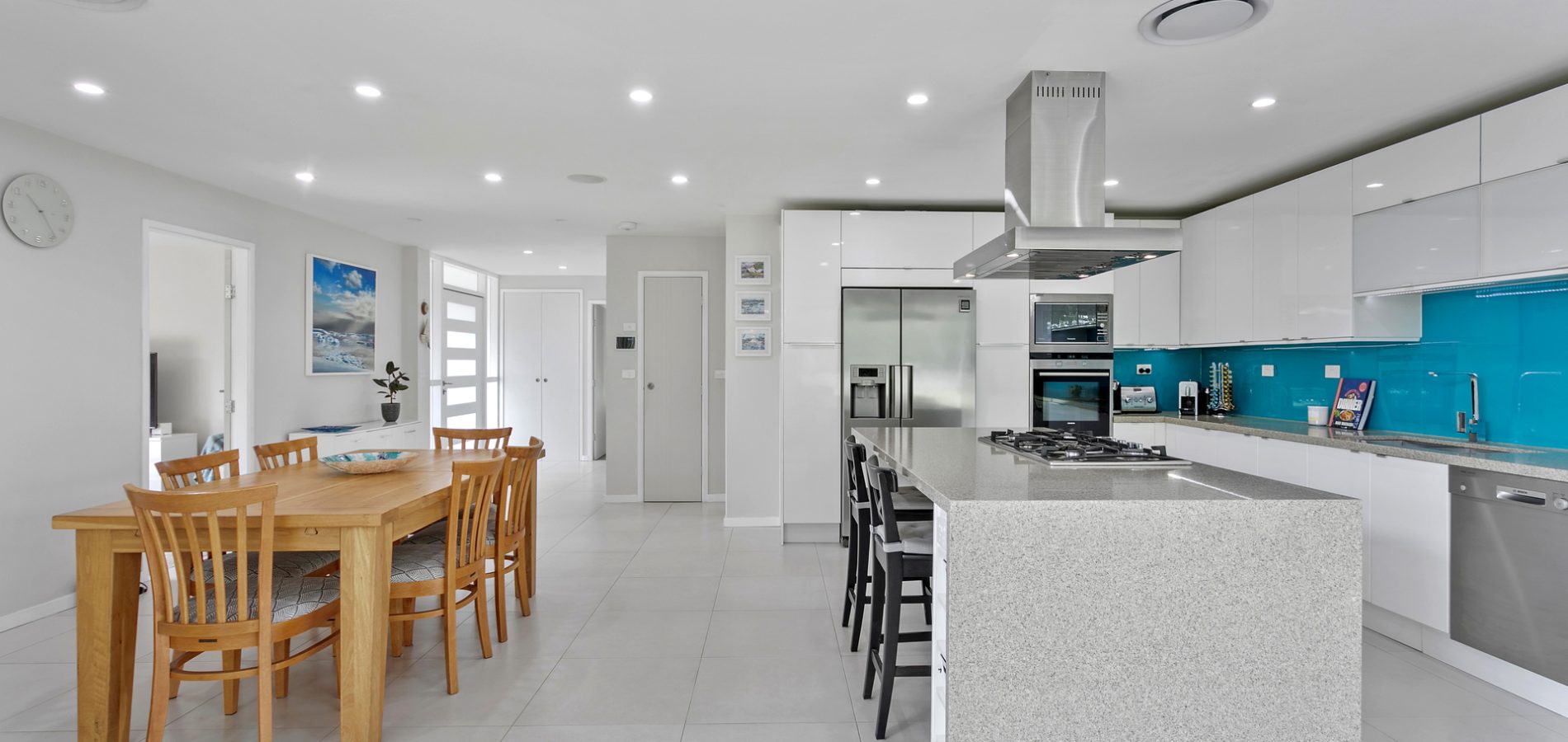 14 Washington Place, Castle Hill NSW 2154 - photo 4