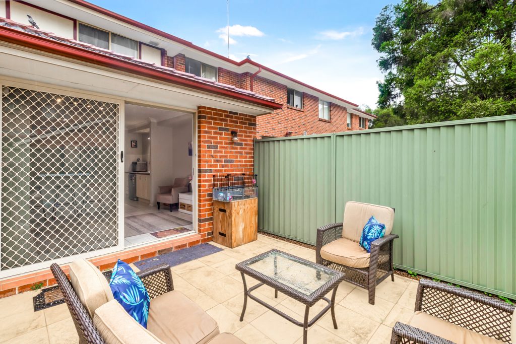 12/16 Hillcrest Road, Quakers Hill NSW 2763 - photo 6