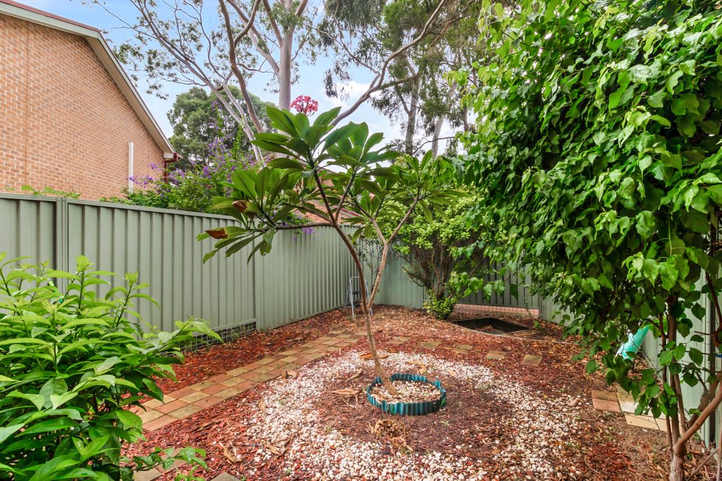 12/16 Hillcrest Road, Quakers Hill NSW 2763 - photo 7