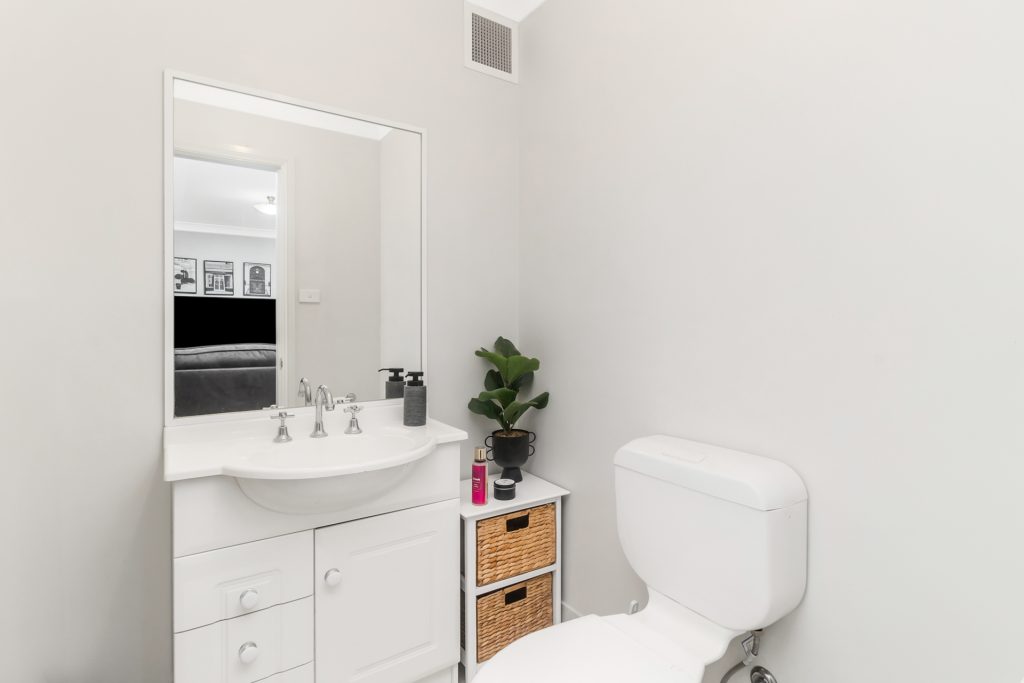 12/16 Hillcrest Road, Quakers Hill NSW 2763 - photo 9
