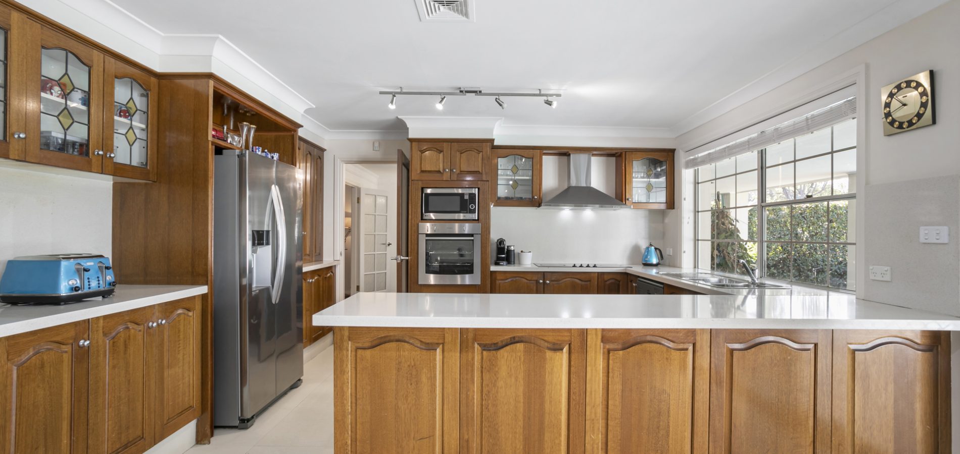 4 Turton Place, Castle Hill NSW 2154 - photo 2