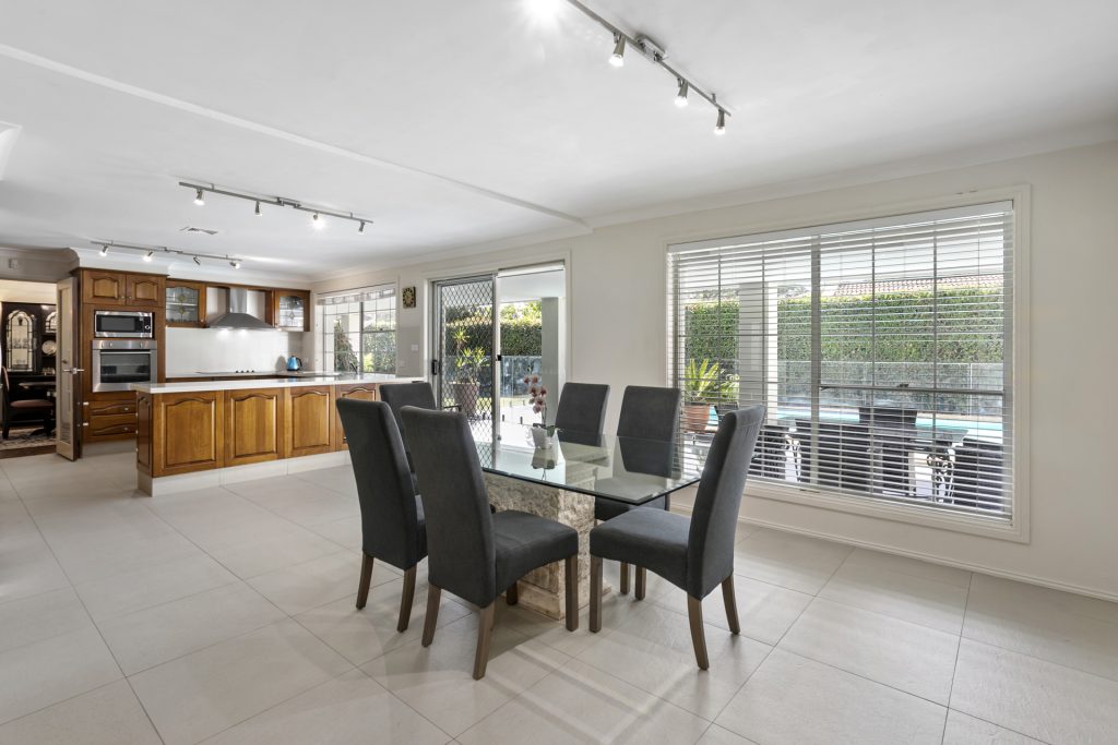 4 Turton Place, Castle Hill NSW 2154 - photo 3
