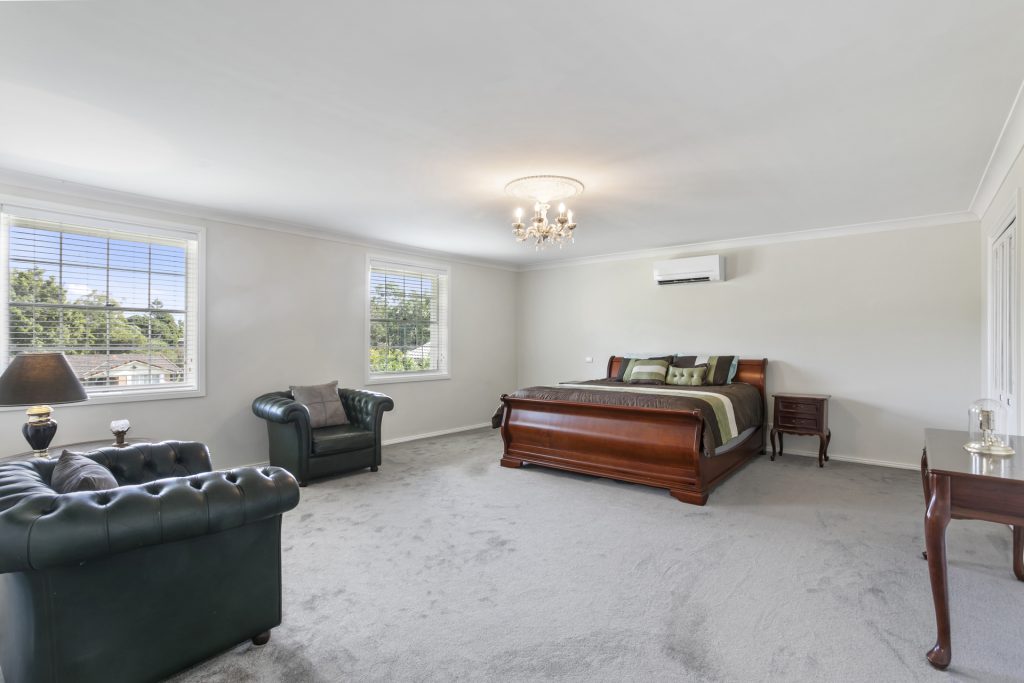 4 Turton Place, Castle Hill NSW 2154 - photo 9