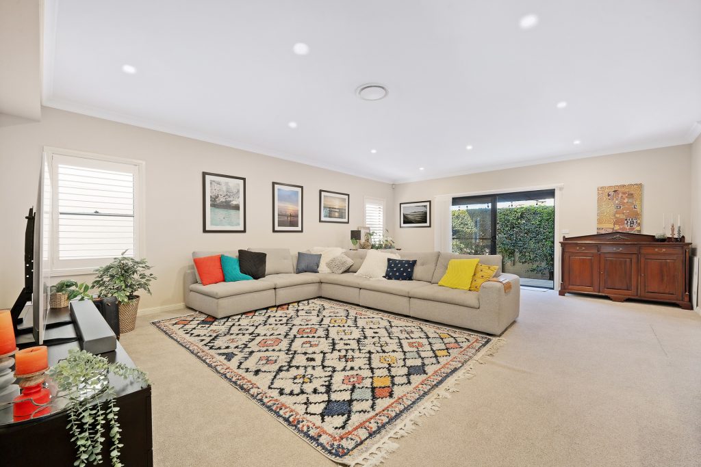 9 Chestnut Grove, Kellyville NSW 2155 - photo 3