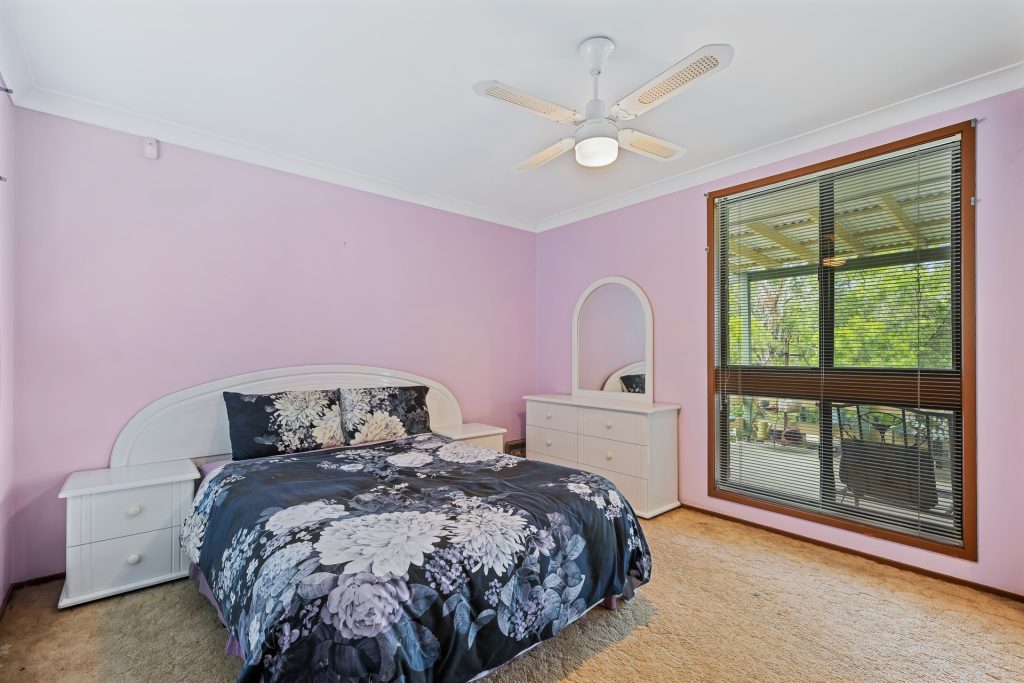 49 Vardys Road, Lalor Park NSW 2147 - photo 5