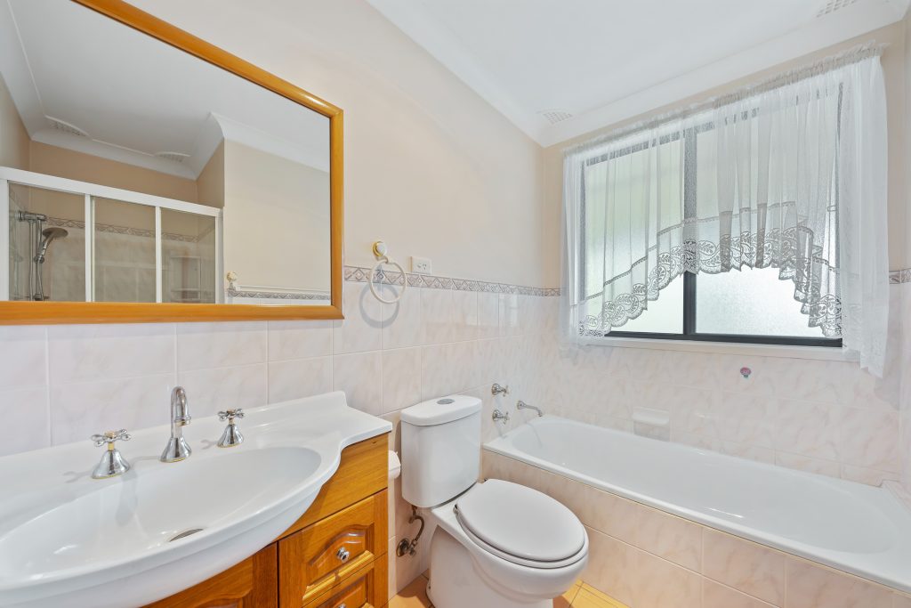 49 Vardys Road, Lalor Park NSW 2147 - photo 6