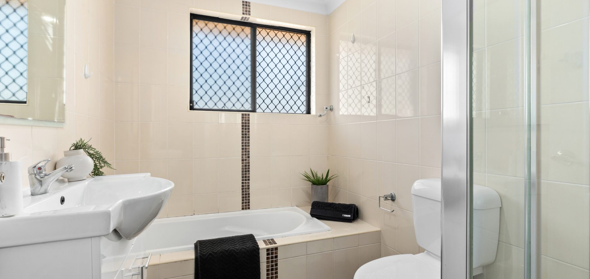 3 Duke Street, Merrylands NSW 2160 - photo 12