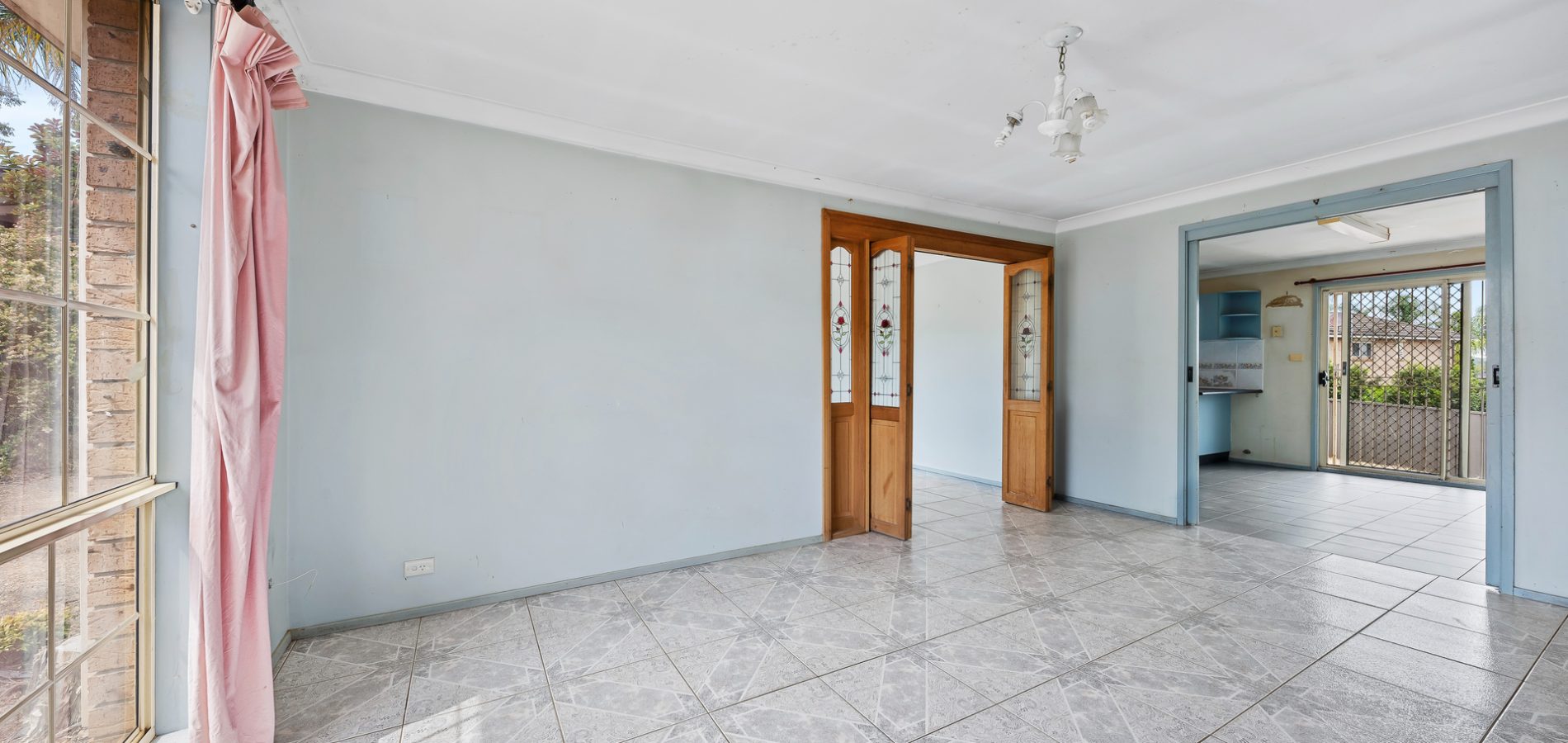 16 Wirraway Place, Doonside NSW 2767 - photo 2