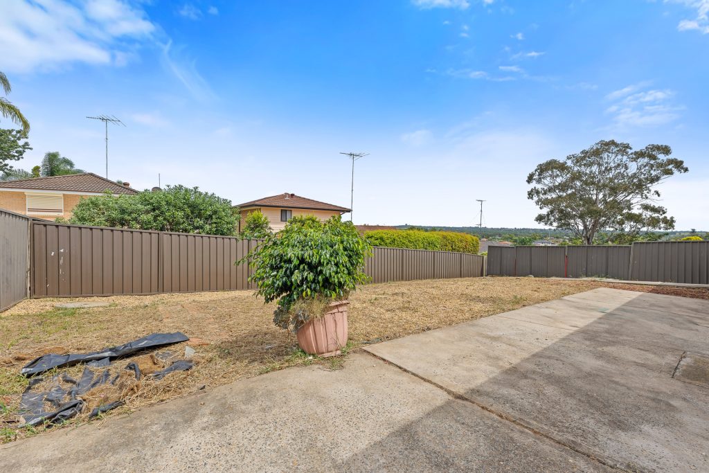 16 Wirraway Place, Doonside NSW 2767 - photo 6