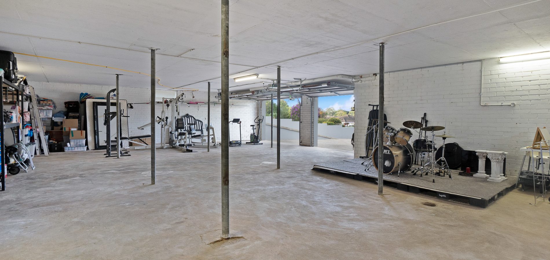 12 Blackburn Avenue, North Rocks NSW 2151 - photo 8