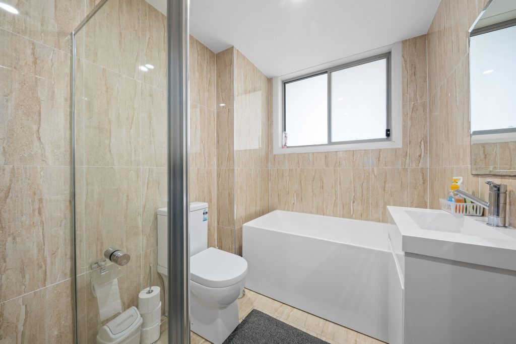 301/8D Myrtle Street, Prospect NSW 2148 - photo 5