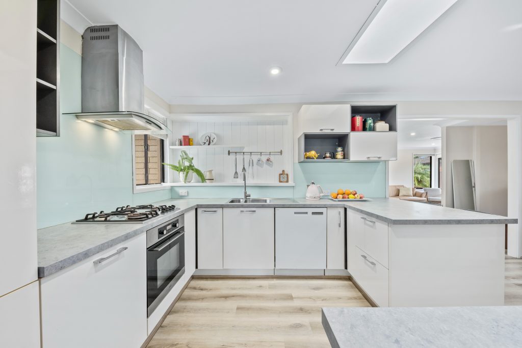 47 Abercrombie Avenue, Seven Hills NSW 2147 - photo 2