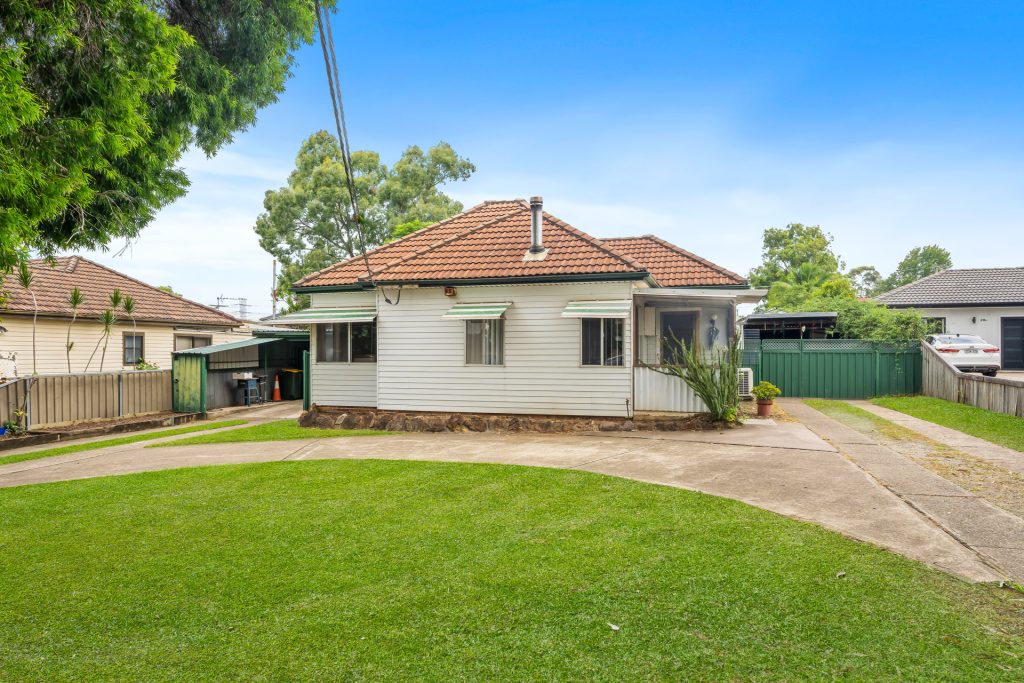 26 & 26A Abigail Street, Seven Hills NSW 2147 - McGrath West Group