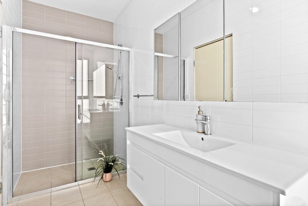27/5 Robilliard Street, Mays Hill NSW 2145 - photo 3