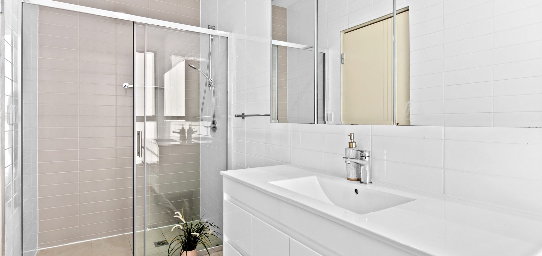 27/5 Robilliard Street, Mays Hill NSW 2145 - photo 3