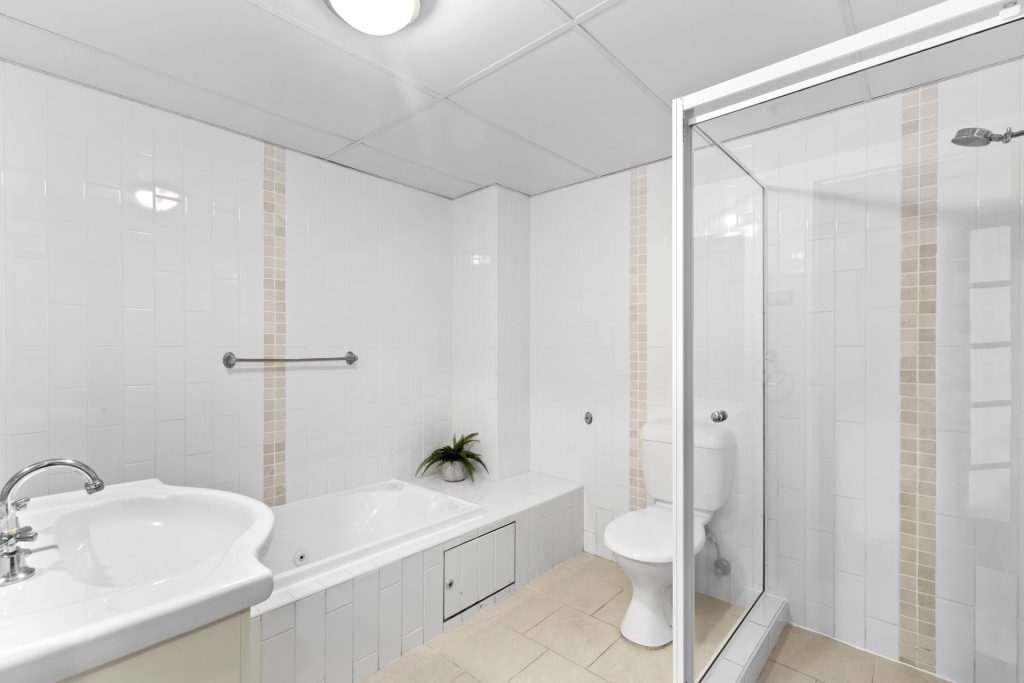 1410/91b Bridge Road, Westmead NSW 2145 - photo 9