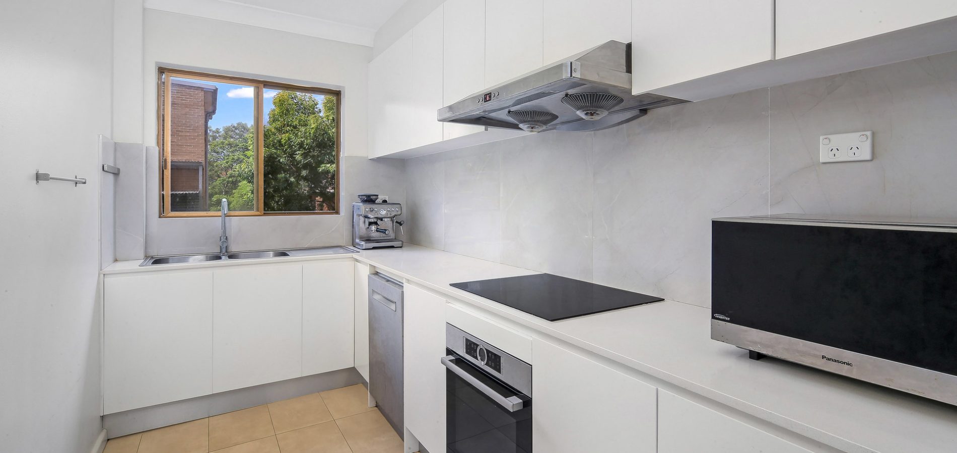 4/7 Central Avenue, Westmead NSW 2145 - photo 4
